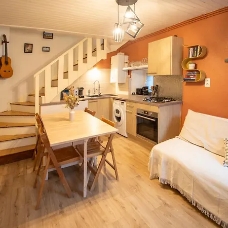 Holiday home La Fontaine Des Volcans *