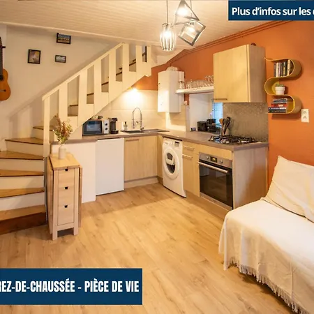 La Fontaine Des Volcans Holiday home Saint-Ours (Puy-de-Dome)